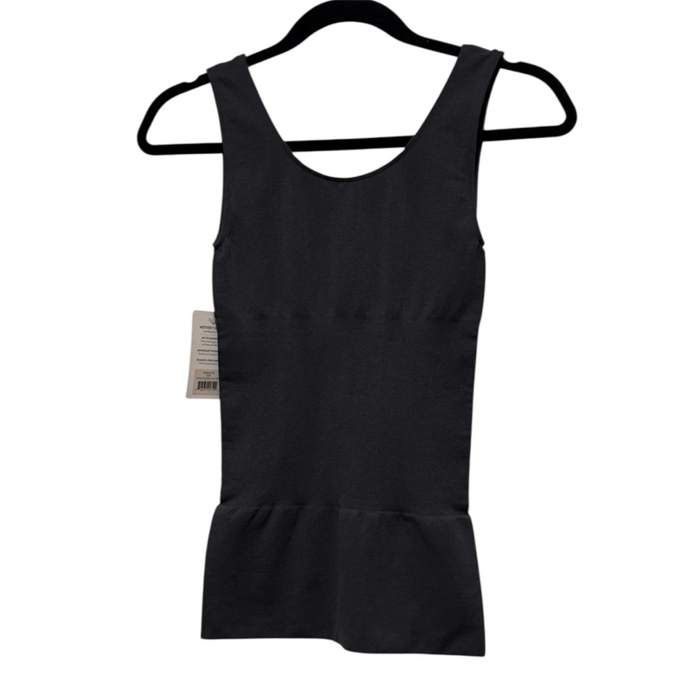 Black Seamless Scoop Neck Tank Top - Women Intimates - Picture 6 of 11